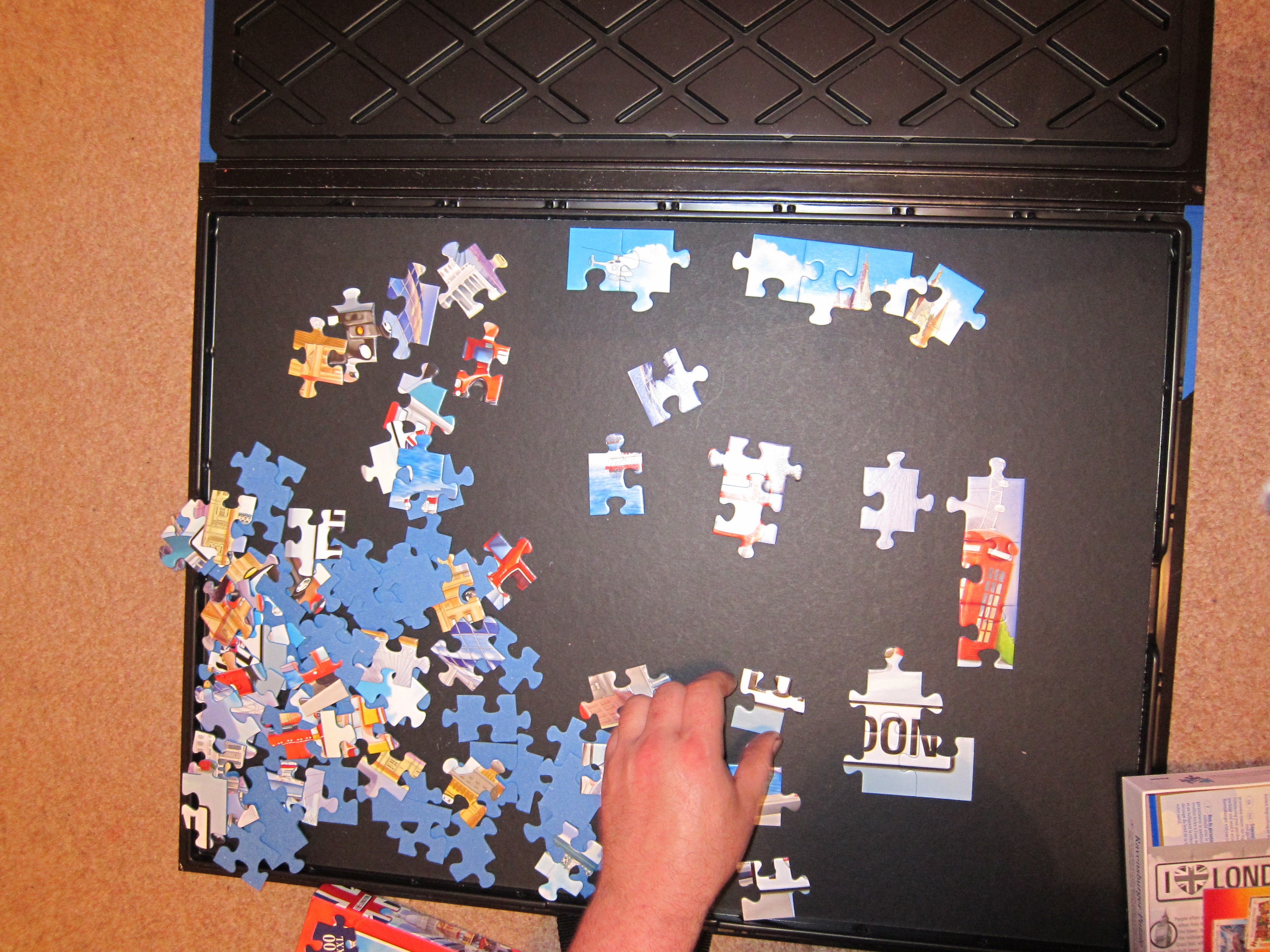 Ravensburger Puzzle Club I ♥ London 100 piece puzzle review Cotswold Mum