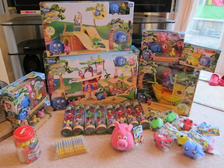 #JungleJunctionToyParty round-up! - Cotswold Mum